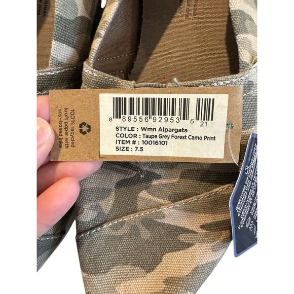 TOMS Camo Alpargata Slip On Flats Women’s 7.5 Taupe Grey Canvas Eco Comfort - Picture 6 of 10